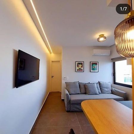 Bluemotion - 4Portcenterαpartment Lägenhet Pireus Exteriör bild